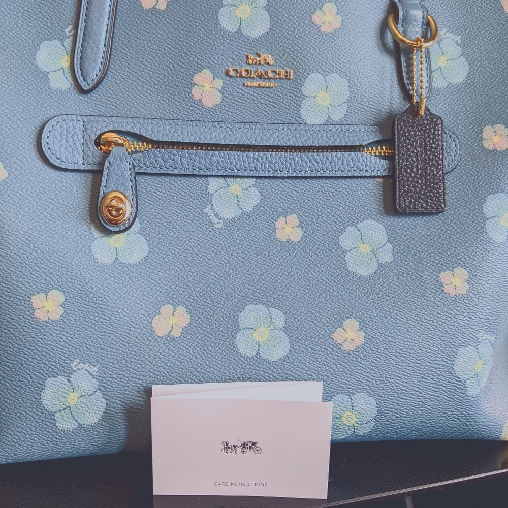 Coach Pansy Print Taylor Tote Pacific Blue